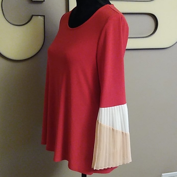 Alfani Pleated Bell Sleeve Top - Picture 2 of 8